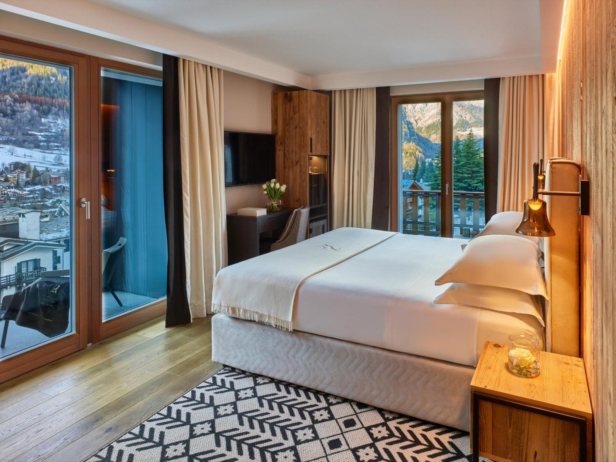 Le Massif Hotel & Lodge Courmayeur The Leading Hotels Of The World Eksteriør billede
