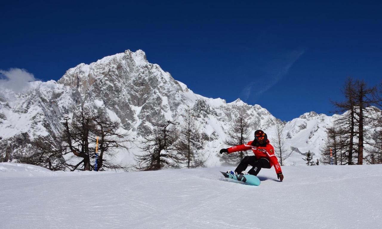 Le Massif Hotel & Lodge Courmayeur The Leading Hotels Of The World Eksteriør billede