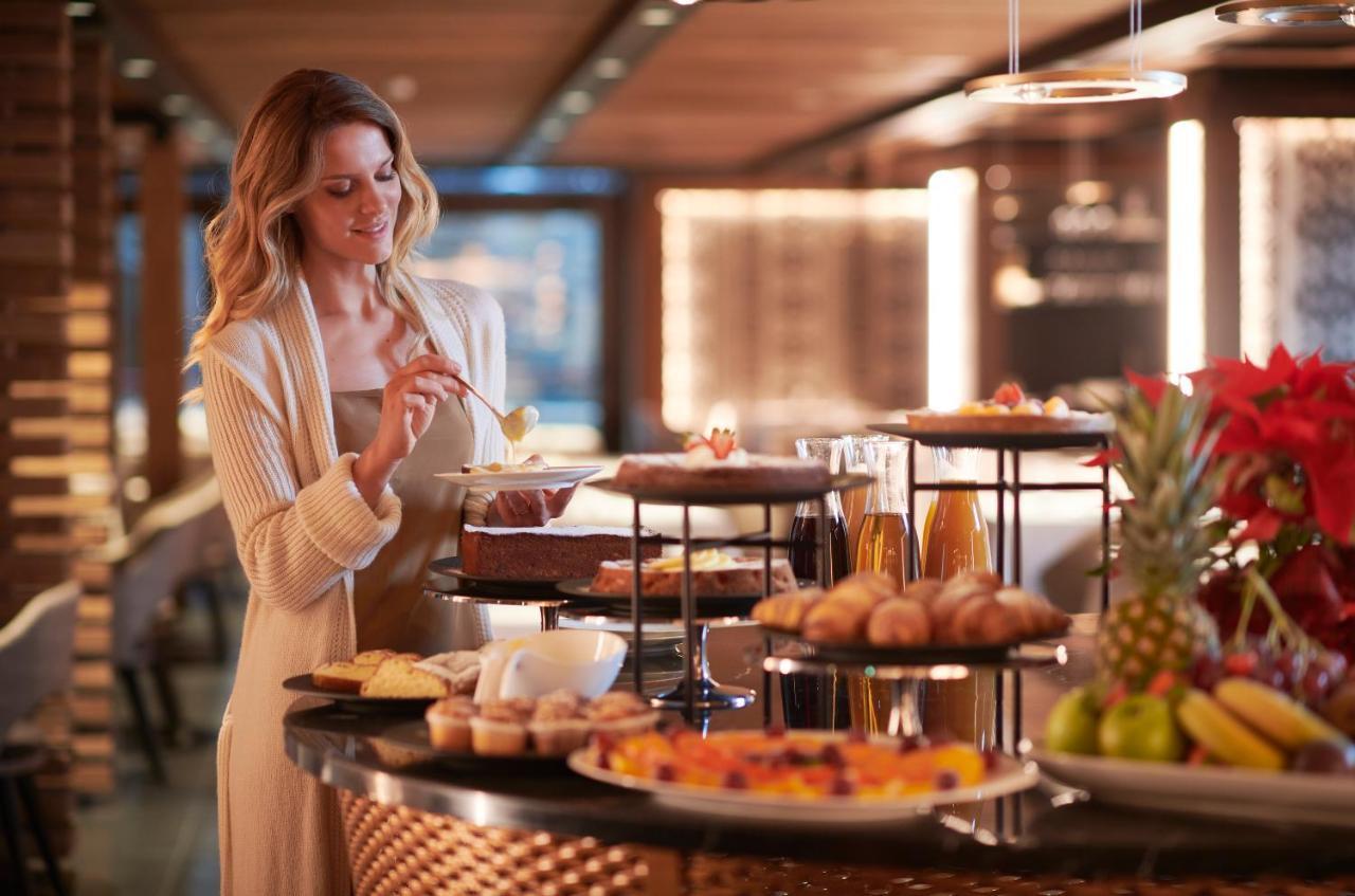 Le Massif Hotel & Lodge Courmayeur The Leading Hotels Of The World Eksteriør billede